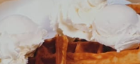 Vanilleeis Waffel